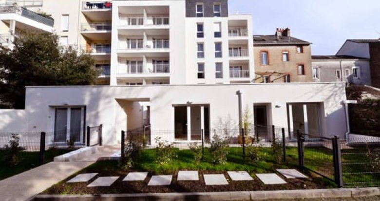 Achat / Vente programme immobilier neuf Nantes quartier Hauts Pavés au pied du tramway (44000) - Réf. 11854